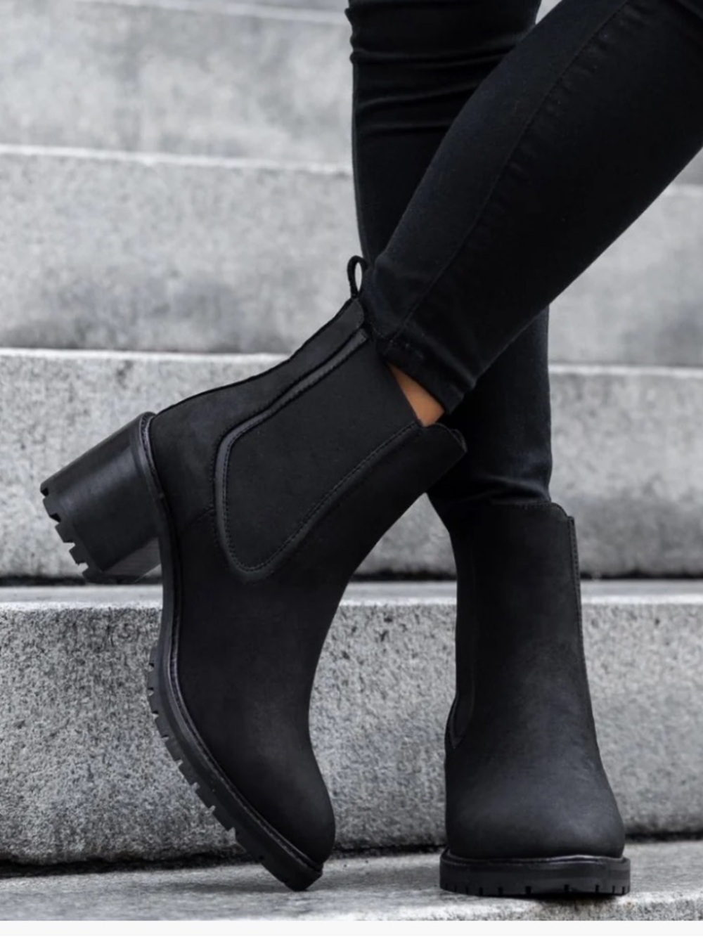 Thursday Boot Company Women's Knockout Chelsea Black Matte Boot Size 7.5